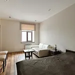 Modern Studio-Apartment In The Centre, Free Parking