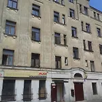 Modern Apartment With Free Parking