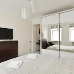 Nice & Cheap Apartment And Free Parking