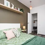 Stay By The Andrejsala Area With Free Parking And Reach The Old Town In 15 Min Walk