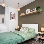 Stay By The Andrejsala Area With Free Parking And Reach The Old Town In 15 Min Walk