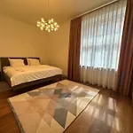 Spacious Modern And Central Flat