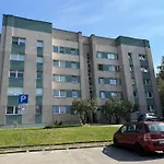 Riga, Mastu 8
