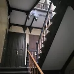 Alunana Premium & Fireplace Apartment In Art Nouveau District, 63 Sqm, 1870S, Self Check-In