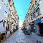 Grecinieku Old Town Two Bedroom Apartment