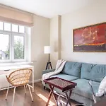 Top Location 1-Bedroom Apartment