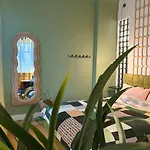 Unique Studio Apartment In Riga Center