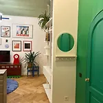 Unique Studio Apartment In Riga Center
