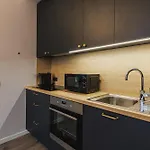 Oasis Apartment