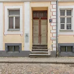 Large Vacation Apartments In The Old Town