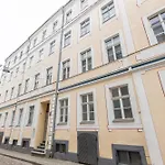 Large Vacation Apartments In The Old Town