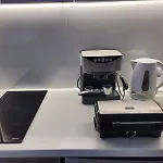 White Apartments Free Parking Self Check-Inn