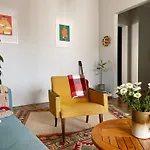 Spacious City Apartment With Balcony