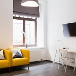 Sunny Apartment In Old Riga