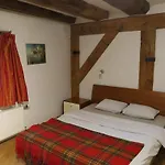Vintage Barn One-Bedroom Flat