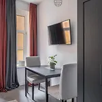 Bright Studio Apartment
