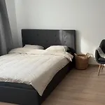 Comfy Central Apartment In Riga
