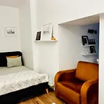 Green Apartment