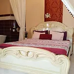 Atlashouse