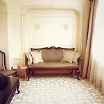 Riverside Hotel