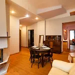 Riga City Family Apartment