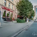 Flat In Front Of Central Station