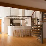 Old Town Loft Duplex, 24H7D Self Check In Loft