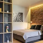 S7 Apartment