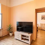 Old Riga Quiet Apartment