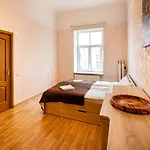 Old Riga Quiet Apartment