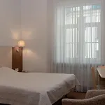 Hotel Edvards