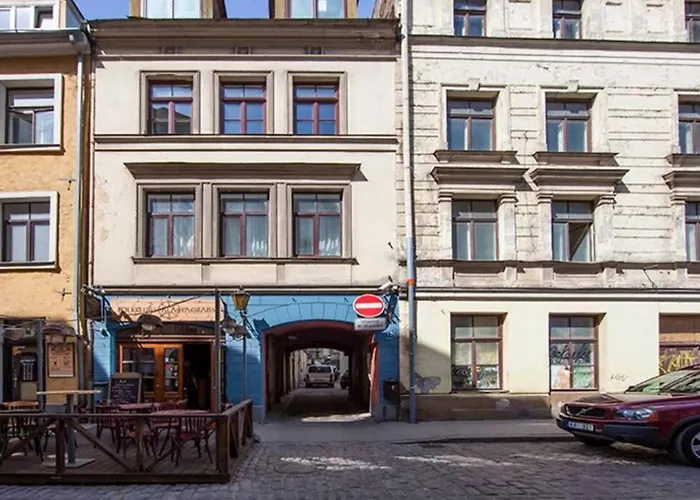 Modern & Spacious 80M2 Apartment In Riga Old Town