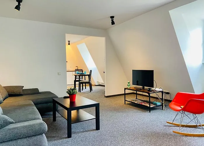Ramer Tower Apartment In Old Town