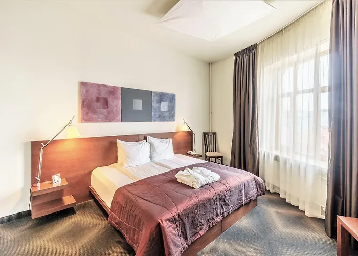 Rixwell Centra Hotel
