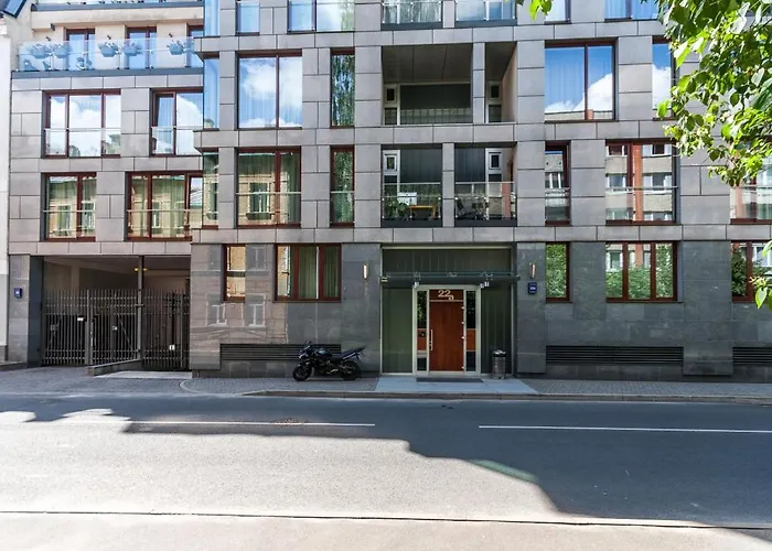 Cozy River-Side Apartment Right In Riga
