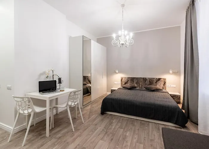 Merkela Street Apartment 14