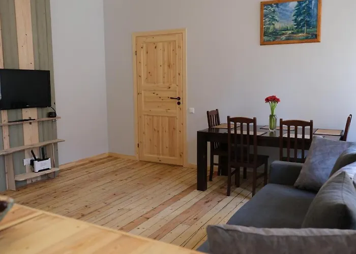 Classic 2-Room Apartment In Old Town Riga