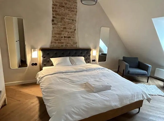 B34 Loft Apartment