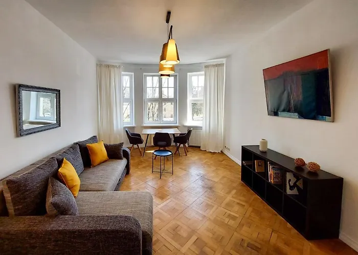 Dainas 2-Room Apartment - Arena Riga