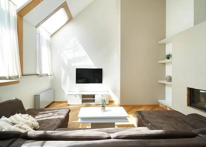 Alexander Apartment