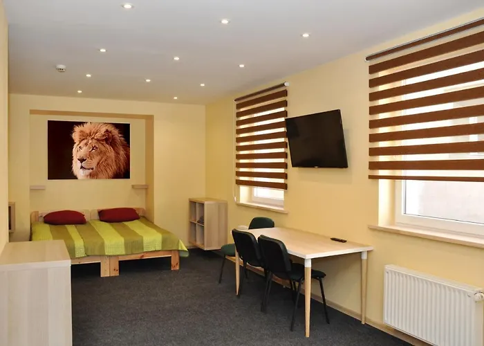 Riga City Center Quiet Apartment With Free Private Parking