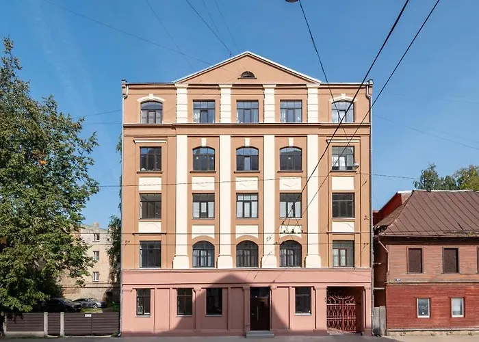 Spacious Home In Central Riga