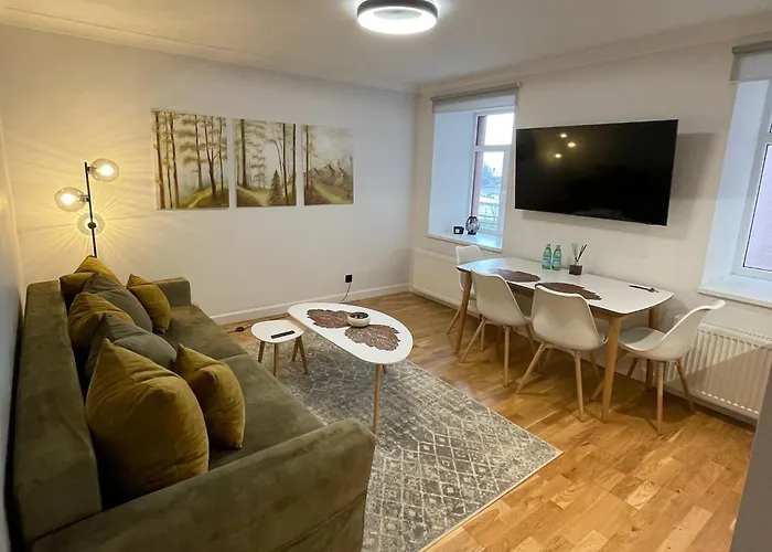 Premium Apartment In Quiet & Historical Area