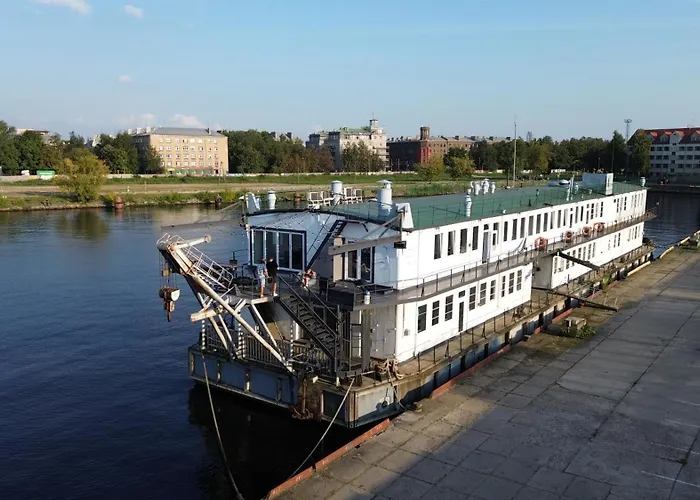 Float House Nr 659