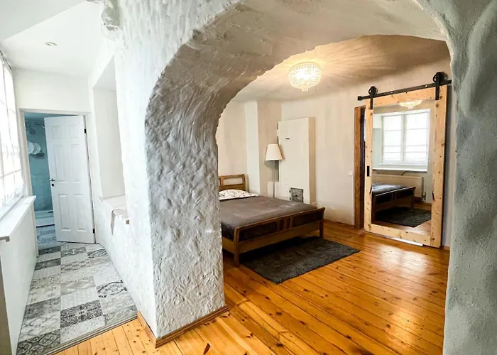 Dome Square Apartment, Old Town