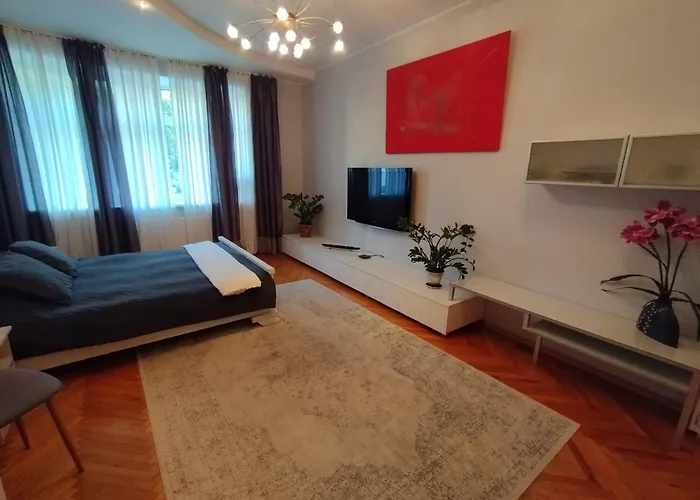 Avesol Apartment