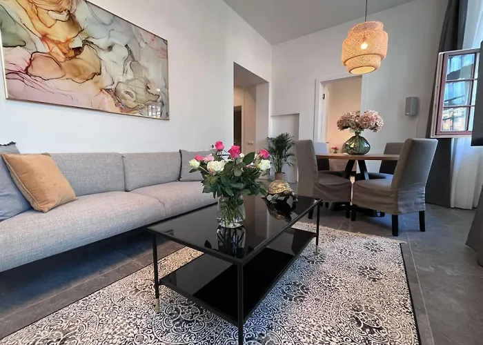 Old Riga Great Location & View - Luxury 2Bdr 80M2