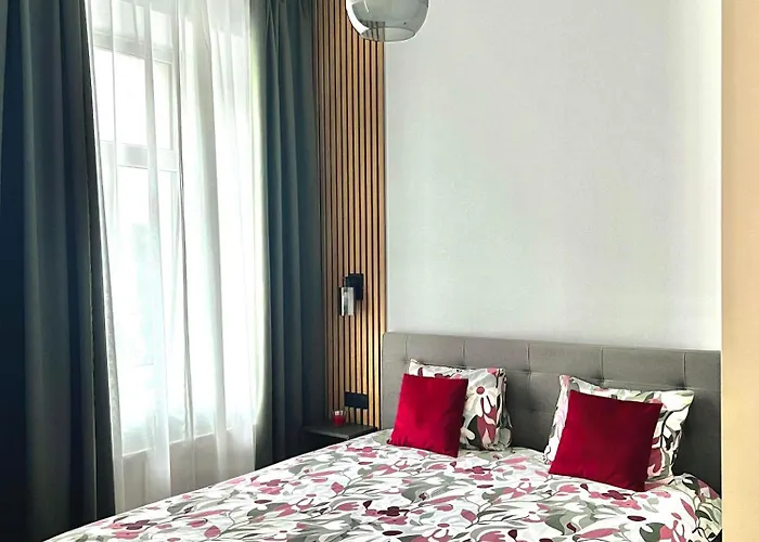 Cherry Apartment
