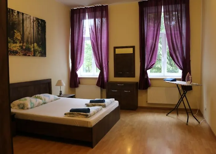 Raina Lux Apartment