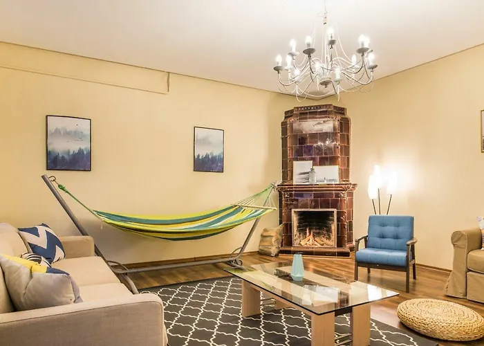 Charming Spacious 3 Bedroom In Old Town